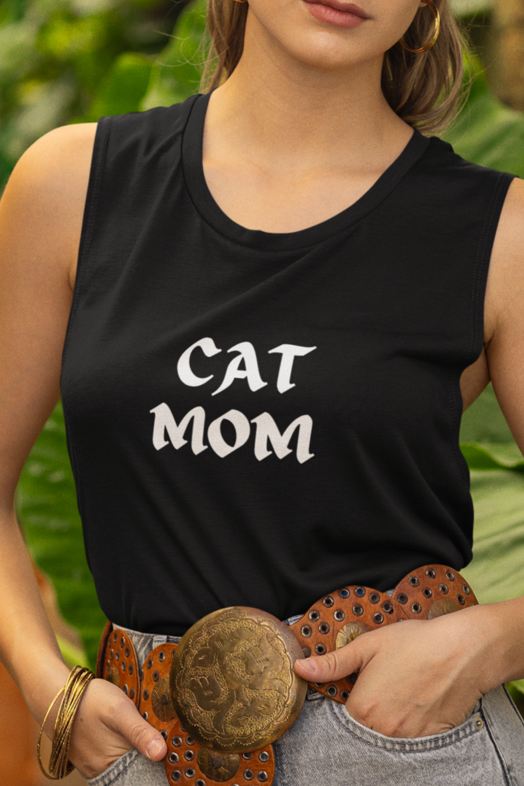 Black tank top. cat mom text