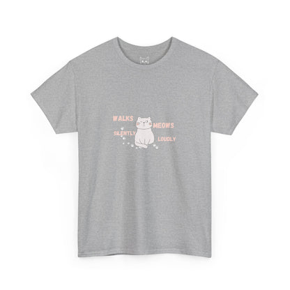 Cat cute meows loudly Tee
