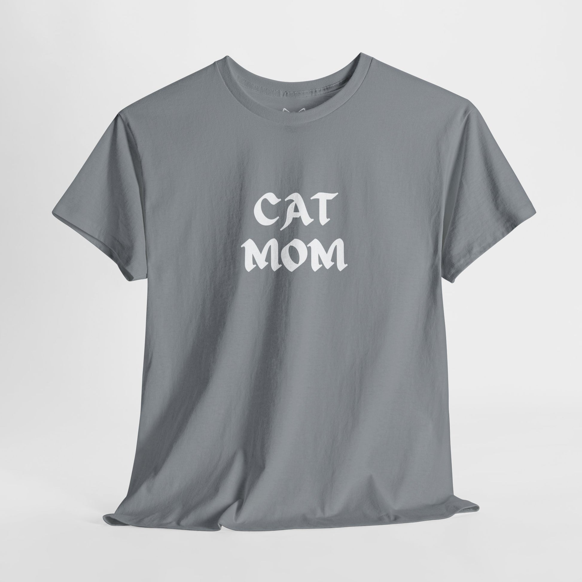 Gravel color t shirt- text CAT MOM